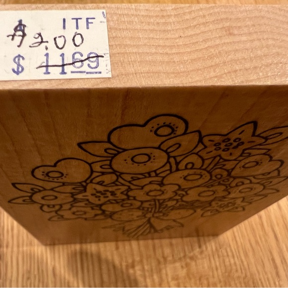 Azadi Earles Mounted Wooden Rubber Stamp. Flower Bouquet M772 Big Bow w/ Hearts - Picture 5 of 5